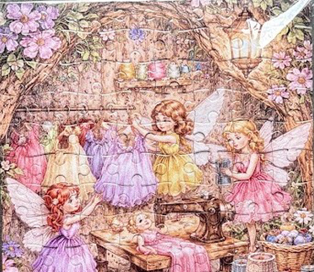 Puzzle magnet pentru frigider � Zânele confecționează haine - casă & stil de viață - echipamente de bucătărie - decor de bucătărie - magneți de frigider - Artynos.ro