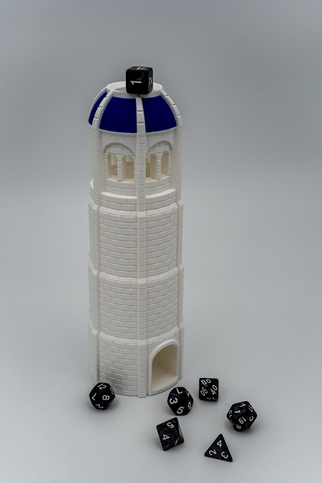 Turnul de aruncat inele -  - Artynos.ro