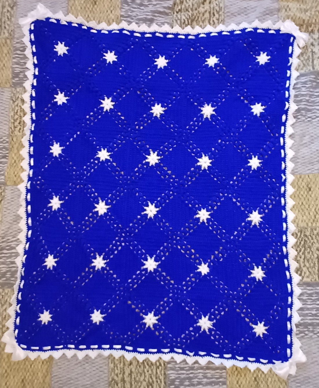 Paturica crosetata pentru copii - - Artynos.ro Paturica crosetata pentru copii - - Artynos.ro