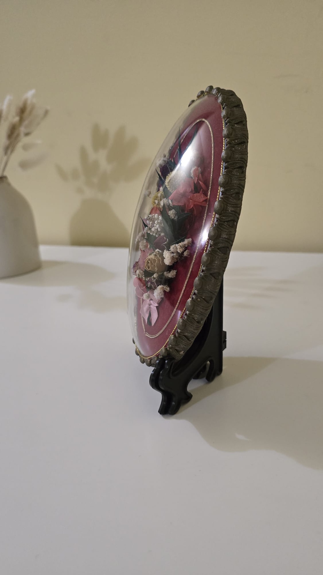 Tablou oval cu flori criogenate/conservate - casă & stil de viață - decorațiuni de casă - accesorii florale - buchete de flori - Artynos.ro