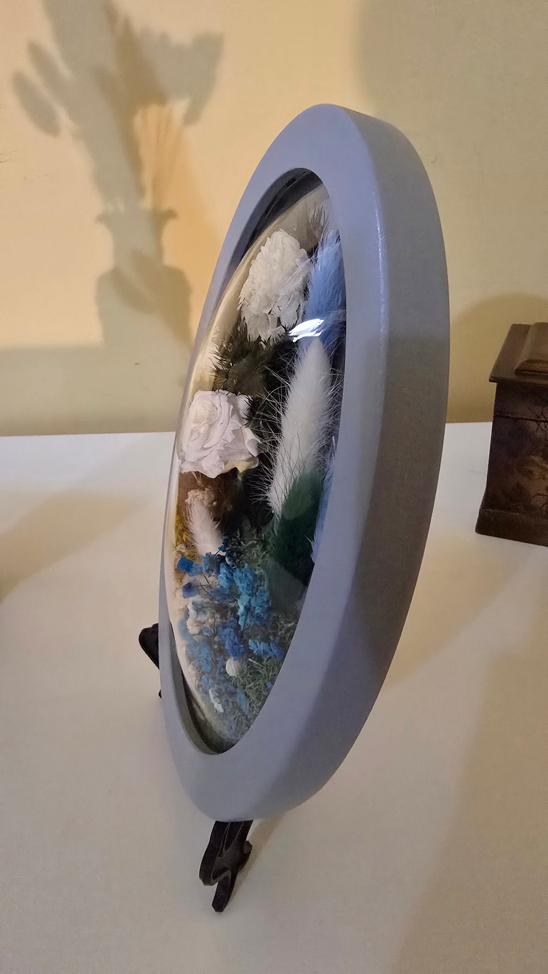 Tablou oval cu flori naturale conservate � eleganță în detalii - casă & stil de viață - decorațiuni de casă - decorațiuni de pereți - decorațiuni cu licheni - Artynos.ro