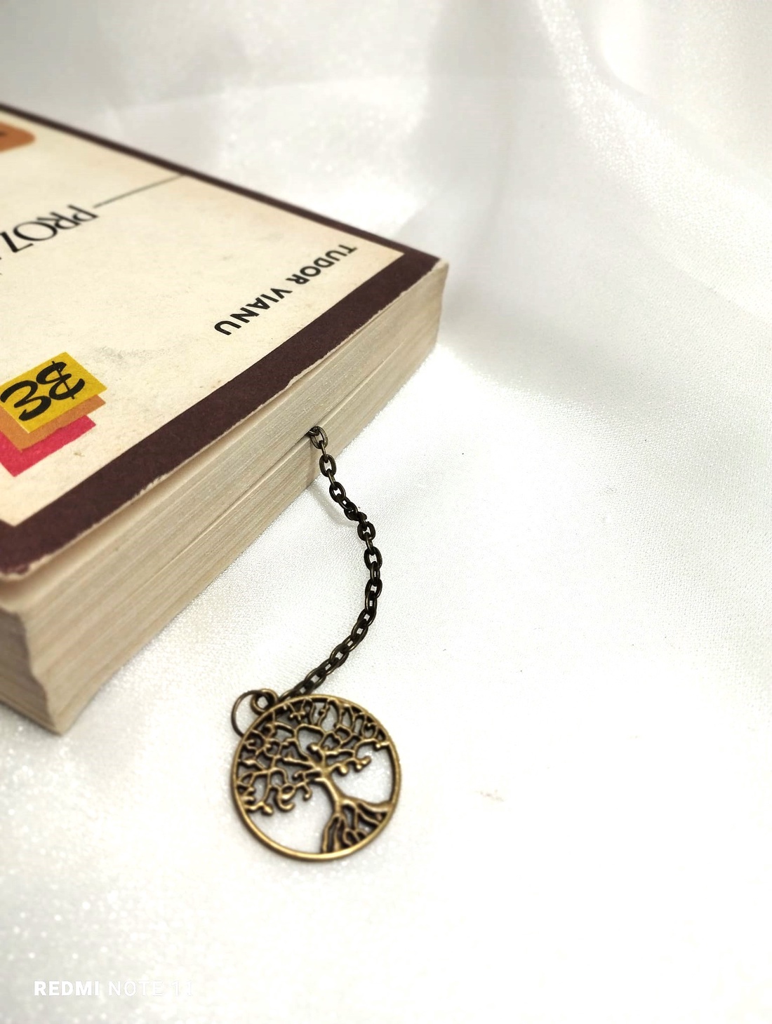 Semn de carte handmade - cărți și creații cu tematică muzicală, cadouri - semn de carte - Artynos.ro Semn de carte handmade - cărți și creații cu tematică muzicală, cadouri - semn de carte - Artynos.ro