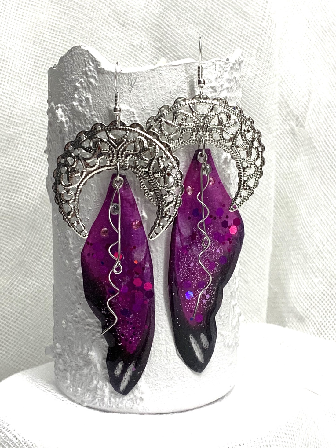  cercei handmade unicat din rasina- pictati manual    00168 -  - Artynos.ro