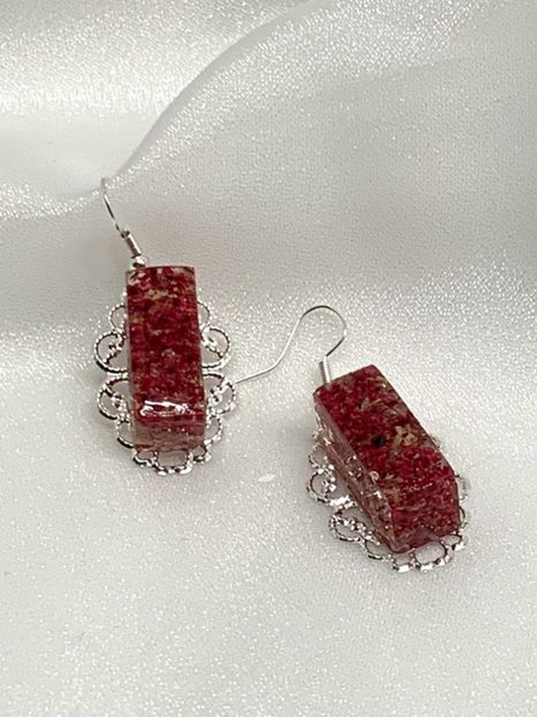 cercei handmade unicat din rasina si flori naturale 00178 - - Artynos.ro cercei handmade unicat din rasina si flori naturale 00178 - - Artynos.ro