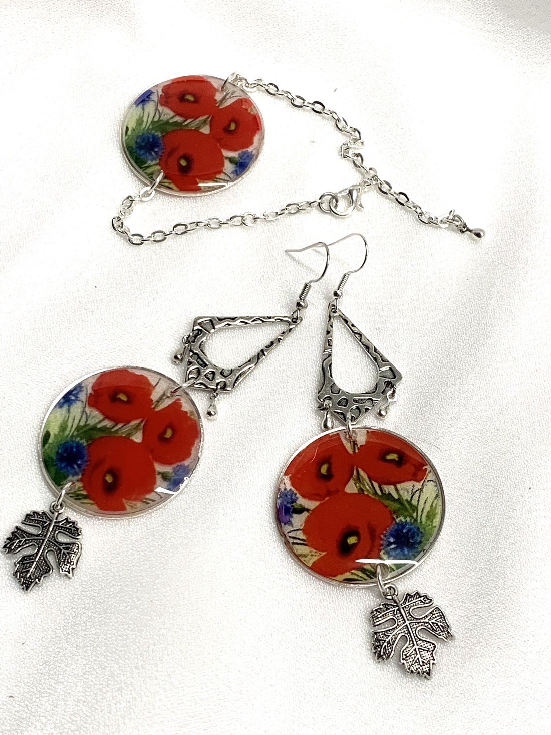 Set bijuterii handmade unicat din rășină 00507 - bijuterii - seturi de bijuterii - Artynos.ro Set bijuterii handmade unicat din rășină 00507 - bijuterii - seturi de bijuterii - Artynos.ro