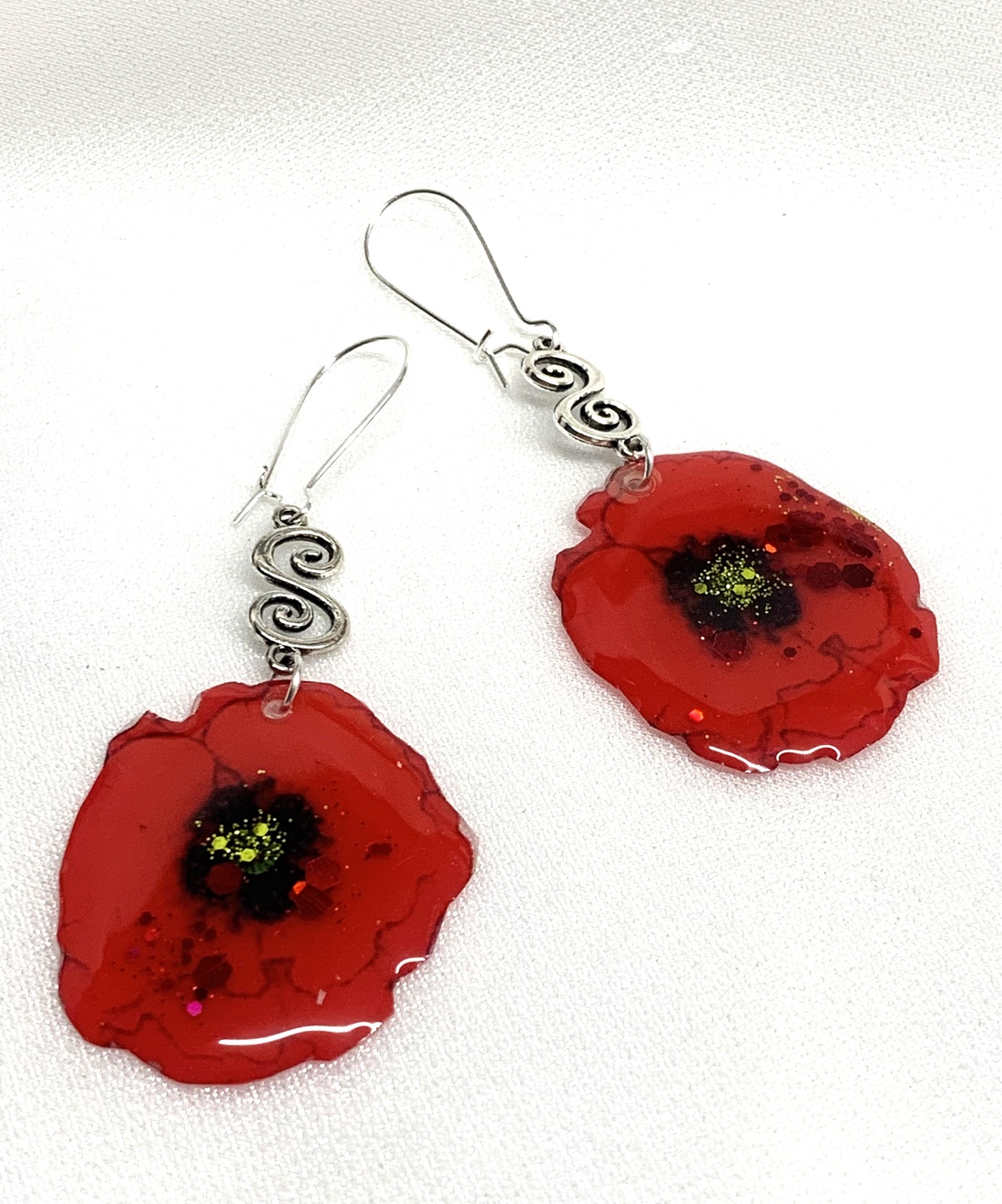 cercei handmade unicat din rășină 00511 - - Artynos.ro cercei handmade unicat din rășină 00511 - - Artynos.ro