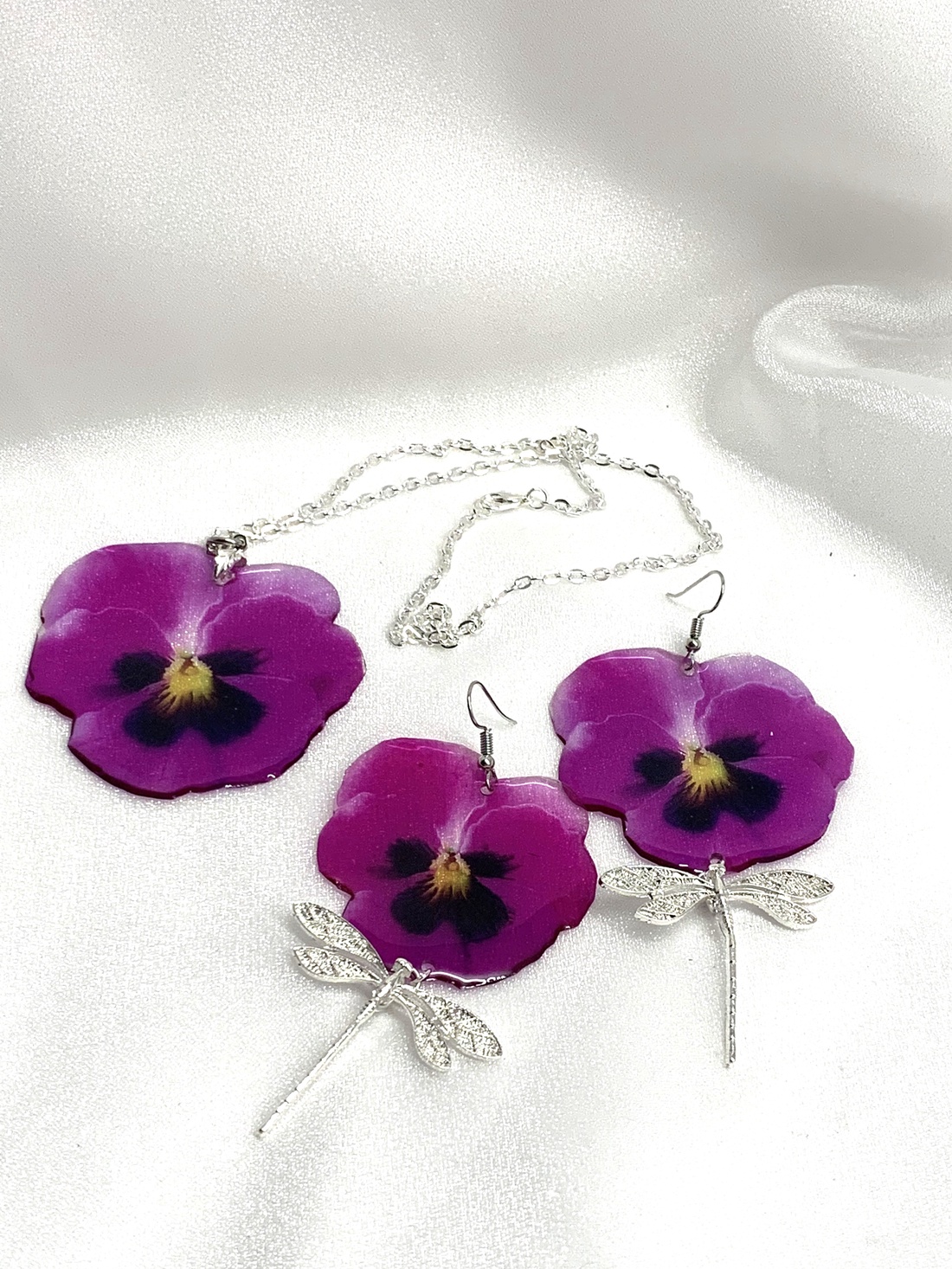 Set bijuterii handmade unicat din rășină 00523 - - Artynos.ro Set bijuterii handmade unicat din rășină 00523 - - Artynos.ro