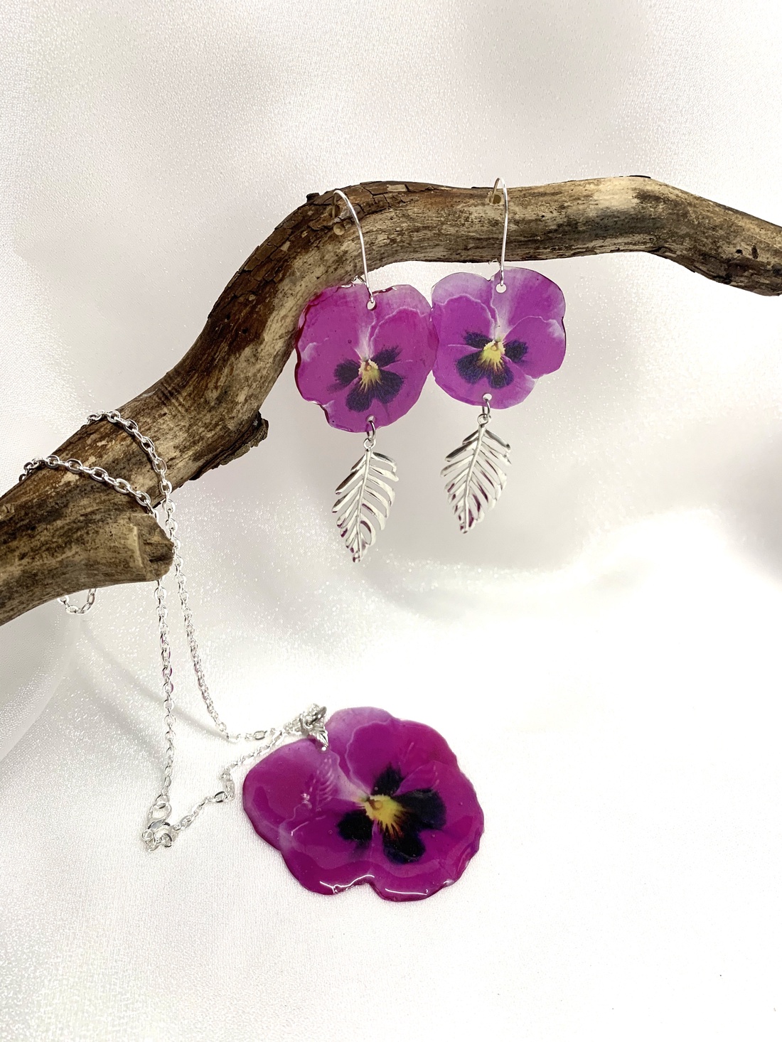 Set bijuterii handmade unicat din rășină 00524 - - Artynos.ro Set bijuterii handmade unicat din rășină 00524 - - Artynos.ro