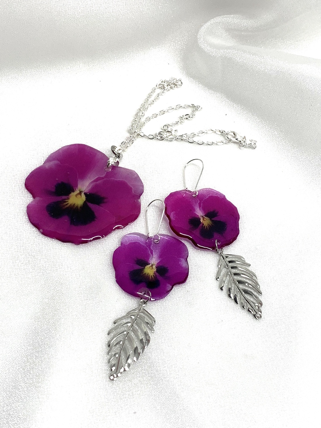 Set bijuterii handmade unicat din rășină 00524 - - Artynos.ro Set bijuterii handmade unicat din rășină 00524 - - Artynos.ro