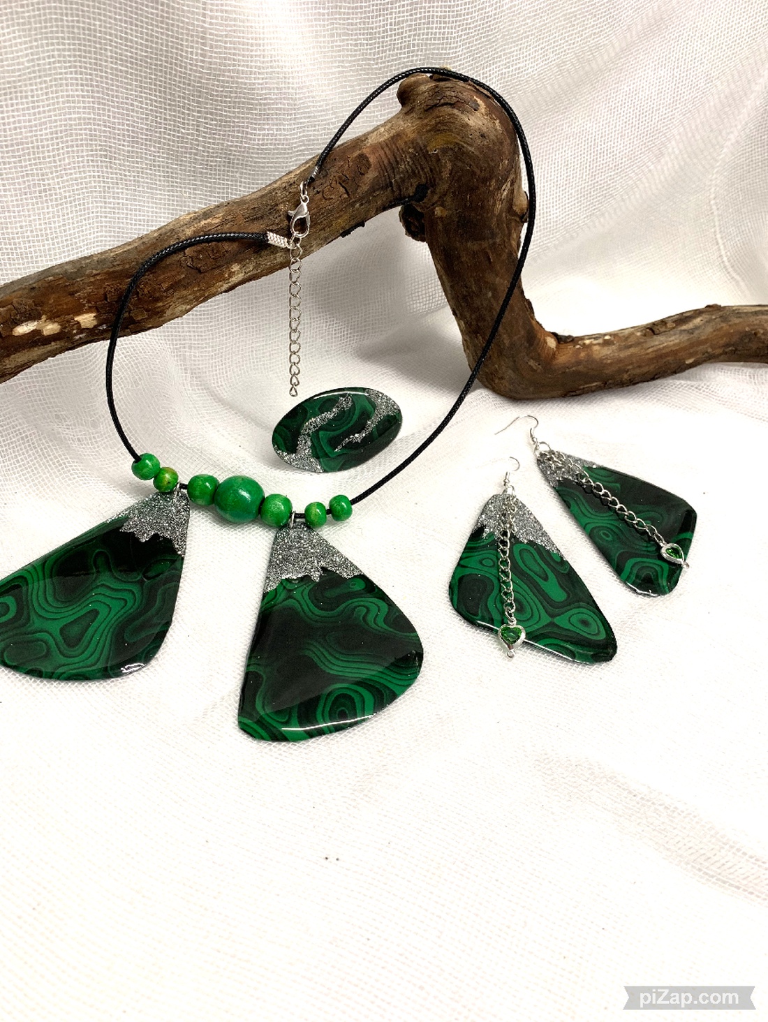 Set bijuterii handmade unicat din rășină 00555 - - Artynos.ro Set bijuterii handmade unicat din rășină 00555 - - Artynos.ro