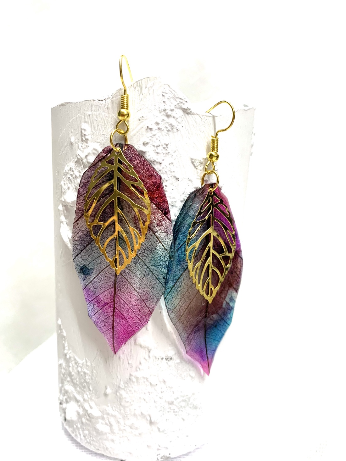 cercei handmade unicat din rasina si frunze naturale 00580 - - Artynos.ro cercei handmade unicat din rasina si frunze naturale 00580 - - Artynos.ro