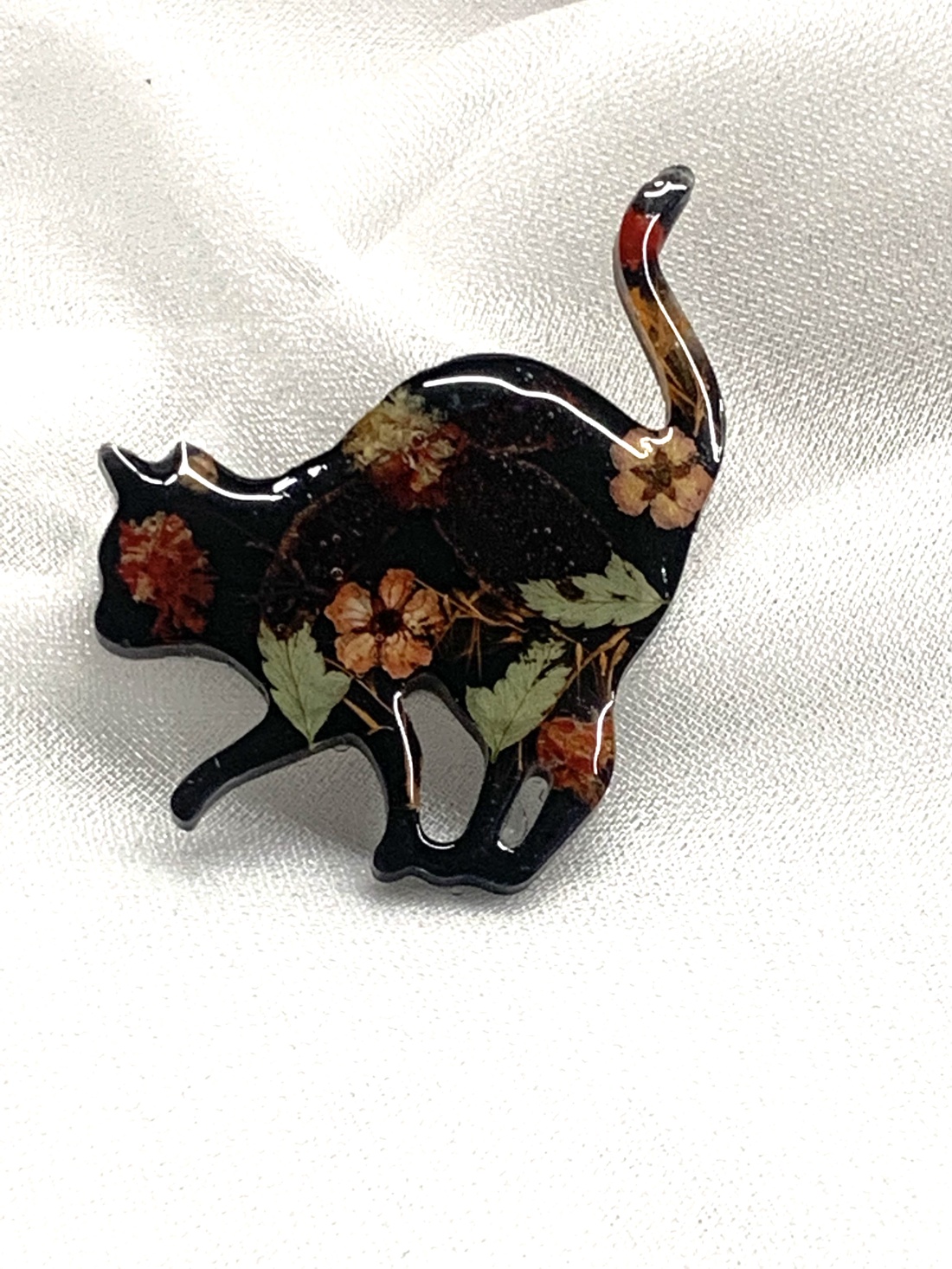 Broșă handmade unicat - din rasina 00587 -  - Artynos.ro