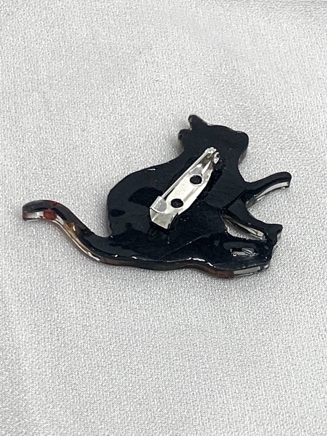 Broșă handmade unicat - din rasina 00587 -  - Artynos.ro
