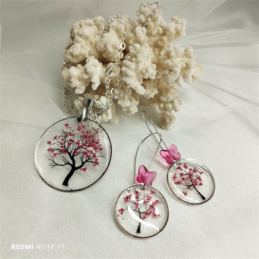 Set bijuterii handmade unicat din rasina si flori naturale 00782 -  - Artynos.ro