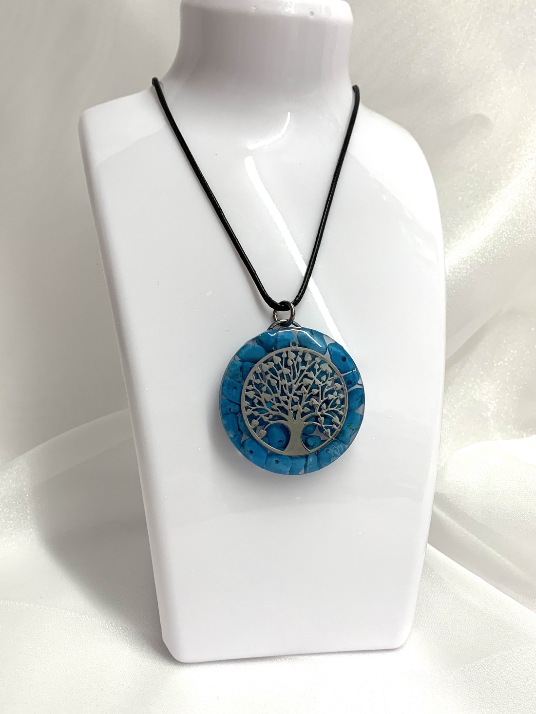 Colier cu pandantiv-talisman si pietre semipretioase 00807 - - Artynos.ro Colier cu pandantiv-talisman si pietre semipretioase 00807 - - Artynos.ro
