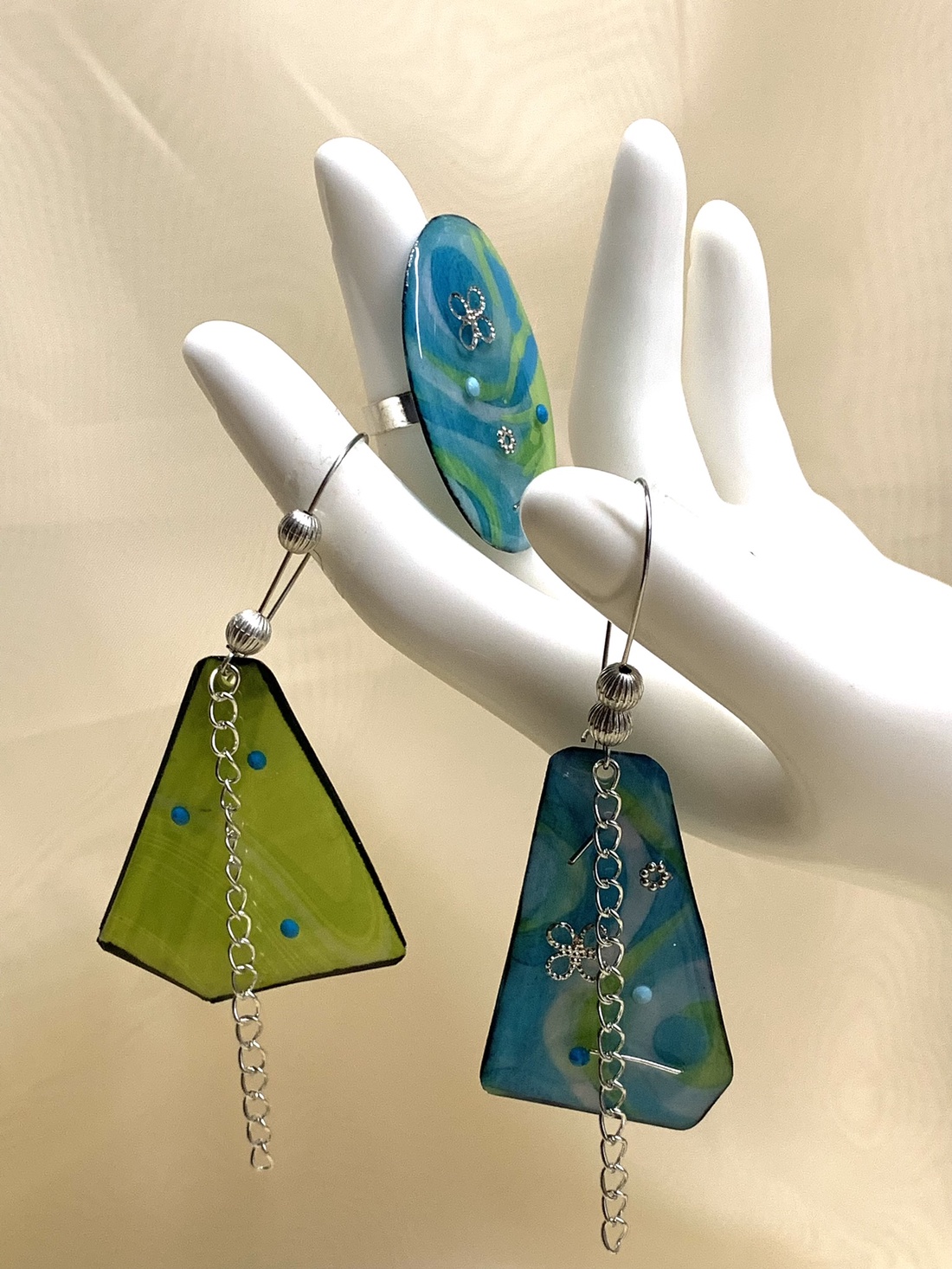 set bijuterii  handmade unicat- pictat - din rasina 00549 - bijuterii - seturi de bijuterii - Artynos.ro