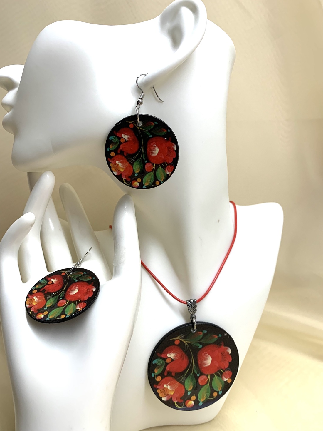 Set bijuterii handmade 00889 - accesorii nuntă - bijuterii mireasă - set bijuterii de mireasă - Artynos.ro Set bijuterii handmade 00889 - accesorii nuntă - bijuterii mireasă - set bijuterii de mireasă - Artynos.ro