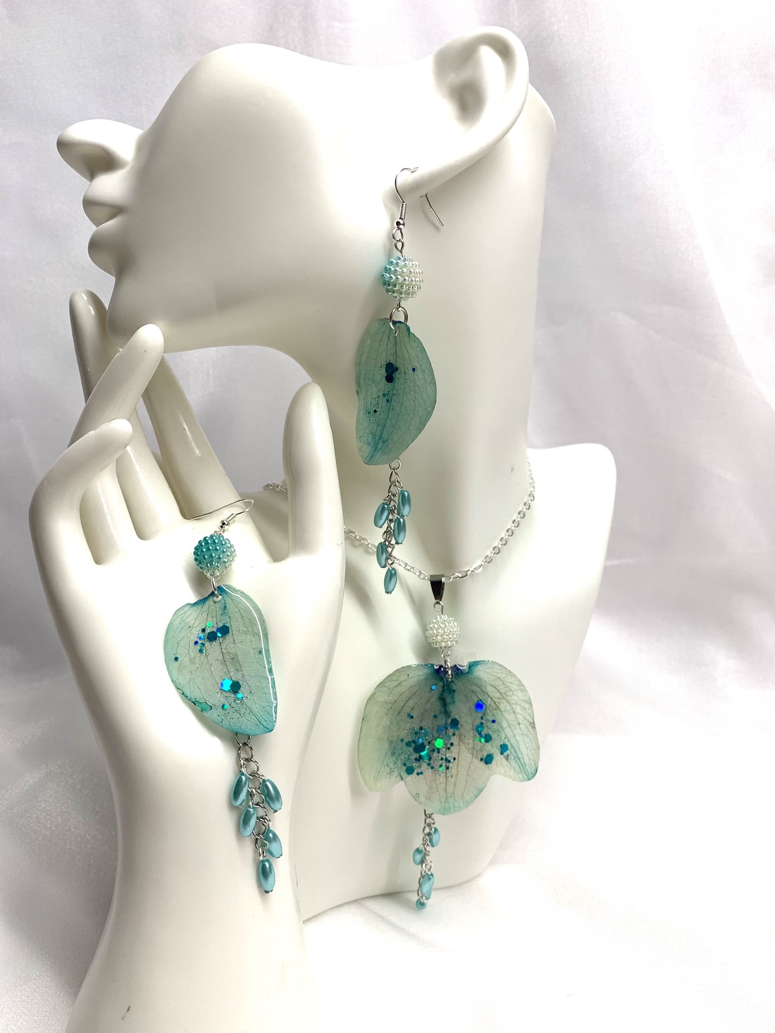 set bijuterii cu flori naturale Orhidee 00937 - bijuterii - seturi de bijuterii - Artynos.ro