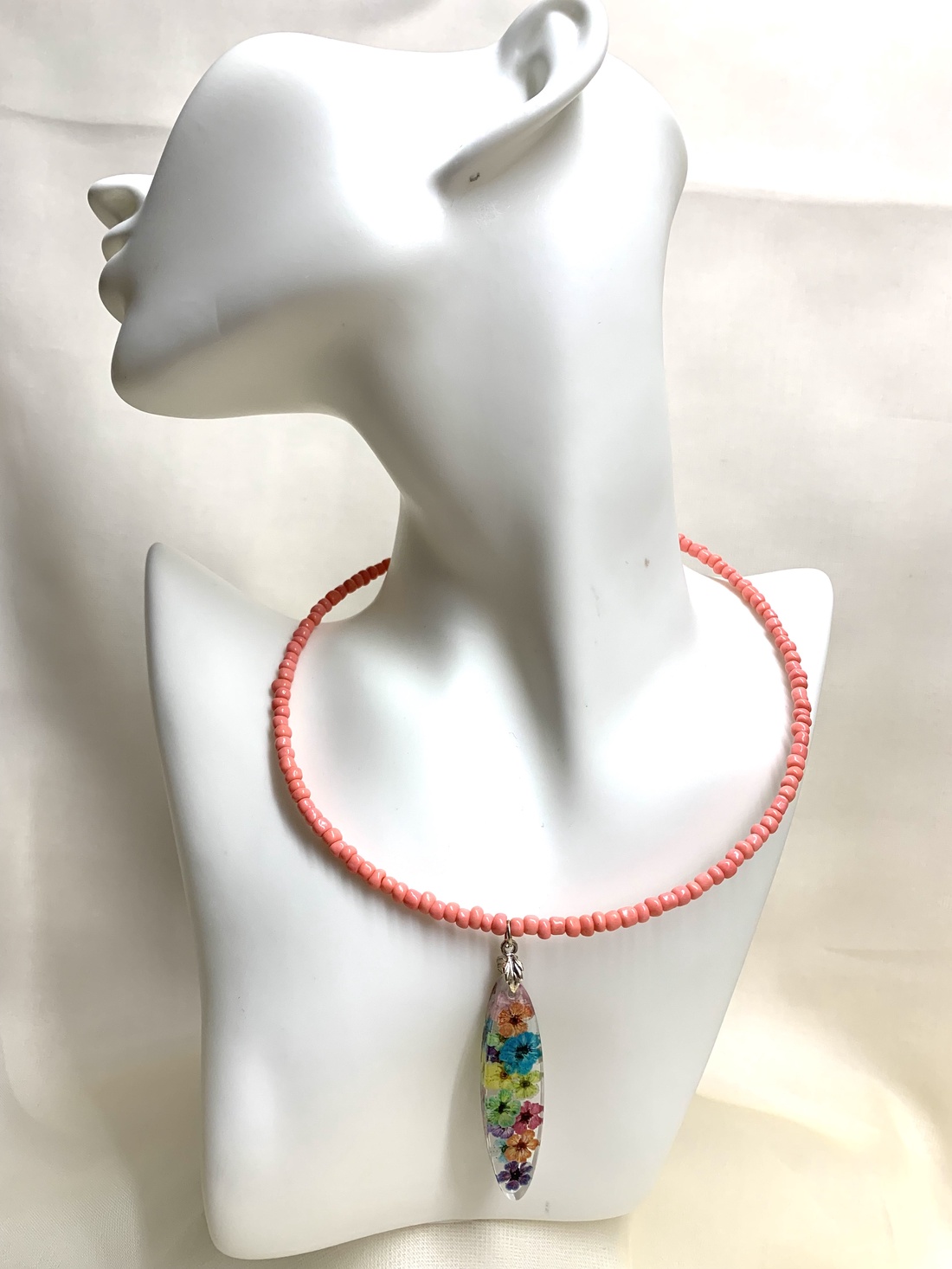 Colier-pandantiv cu flori naturale  01154 - bijuterii - coliere - coliere cu pandative - Artynos.ro