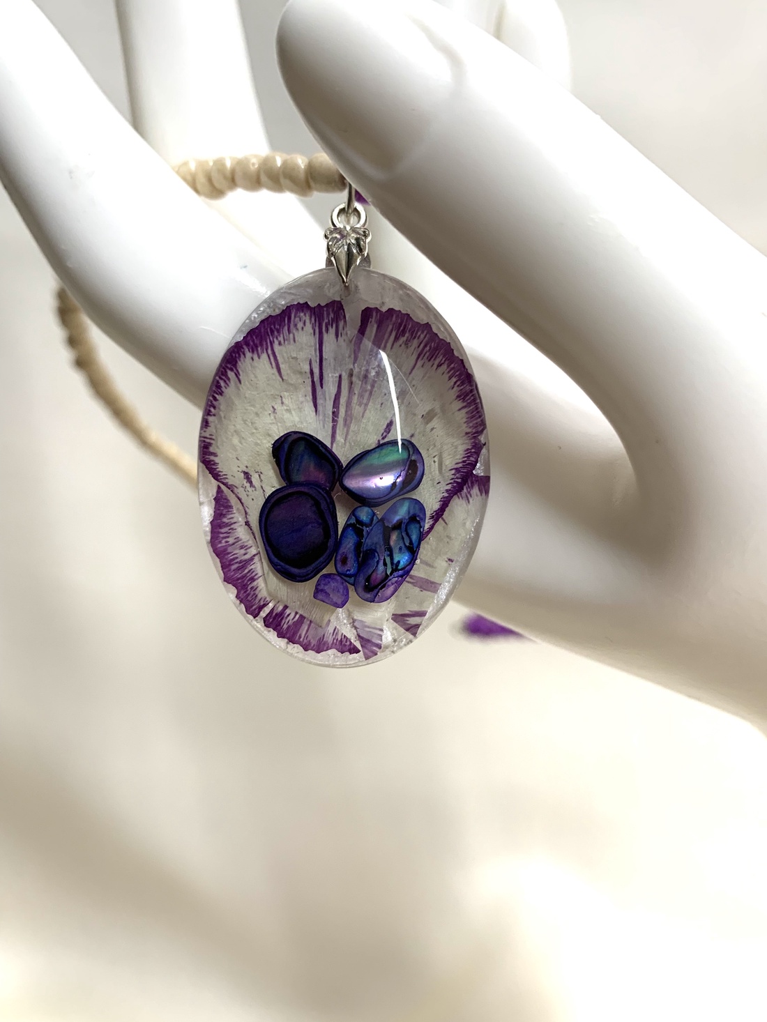 Colier-pandantiv cu flori si scoici Abalone 01156 - bijuterii - coliere - coliere cu pandative - Artynos.ro