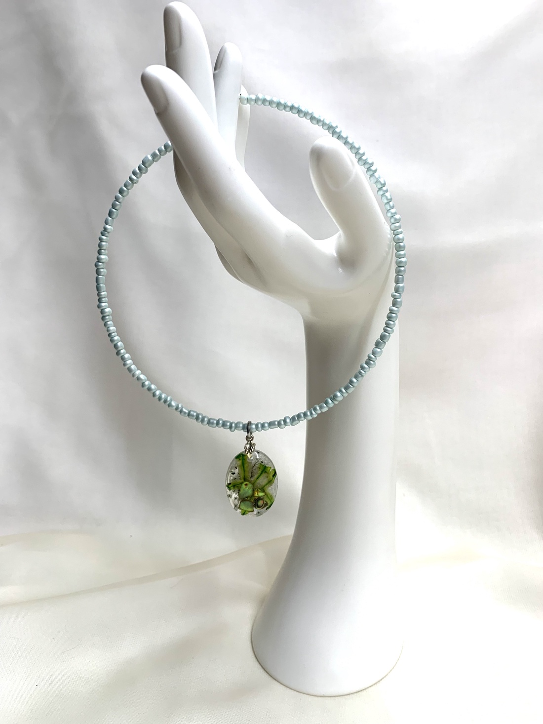 Colier-pandantiv cu flori si scoici Abalone  01157 - bijuterii - coliere - coliere cu pandative - Artynos.ro