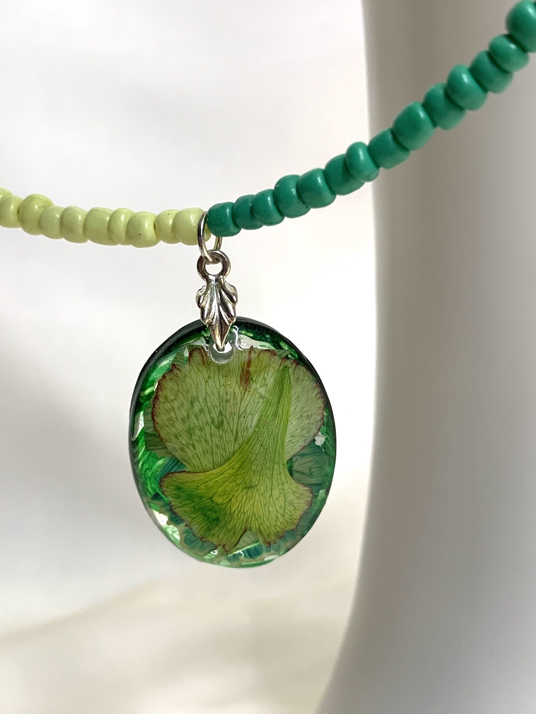 Colier-pandantiv cu flori naturale 01159 - bijuterii - coliere - coliere cu pandative - Artynos.ro