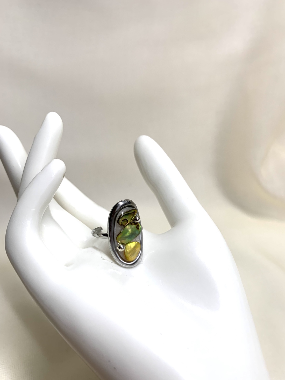 Inel cu scoici veritabile Abalone (Paua) 01164 - bijuterii - inele - inele cu figurine - Artynos.ro