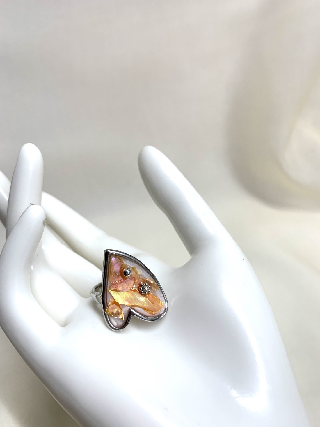 Inel cu scoici veritabile Abalone (Paua) 01168 - bijuterii - inele - inele cu figurine - Artynos.ro