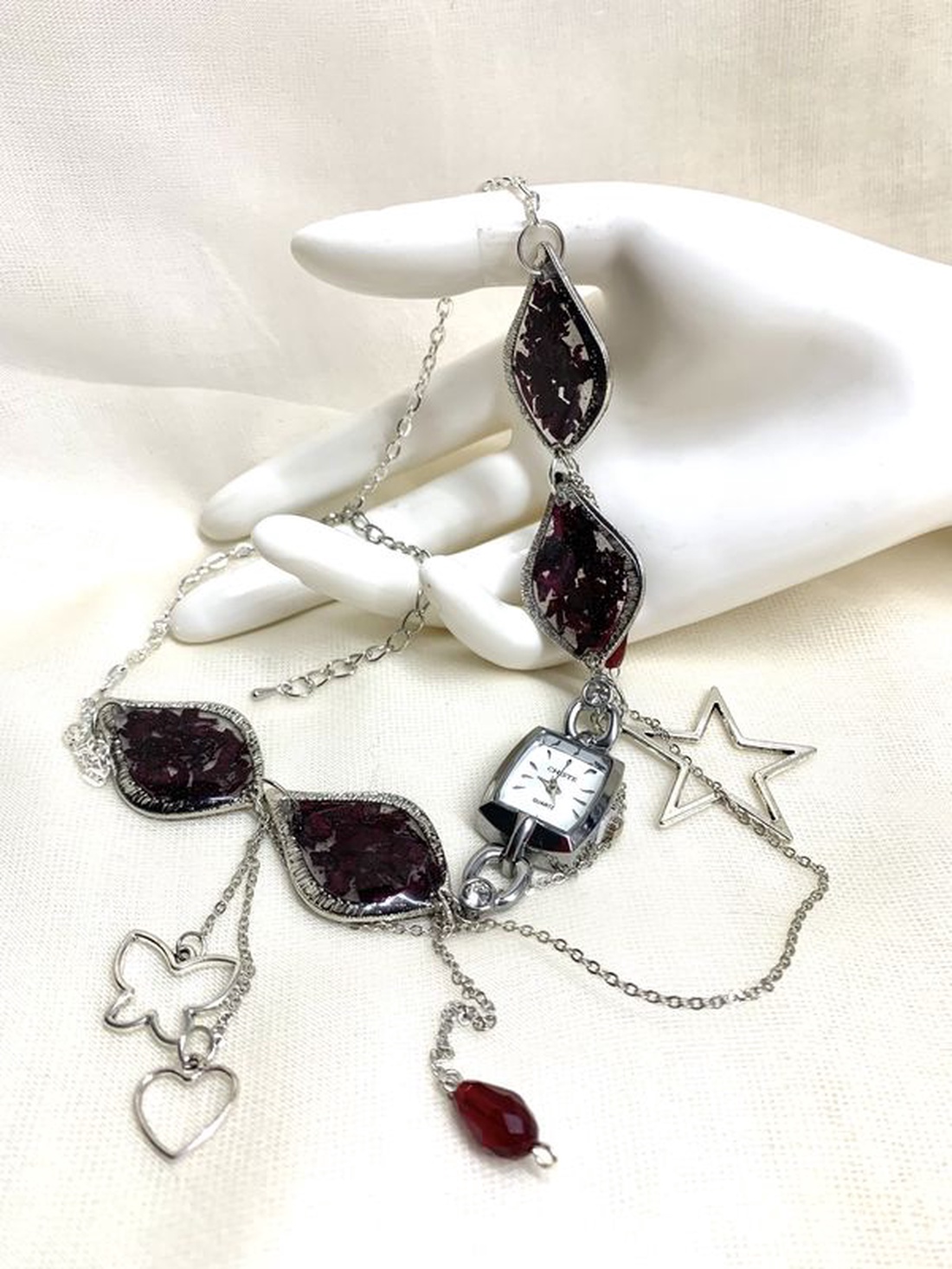 Colier-pandantiv cu petale de Trandafiri si ceas 01204 - bijuterii - coliere - chockere - Artynos.ro