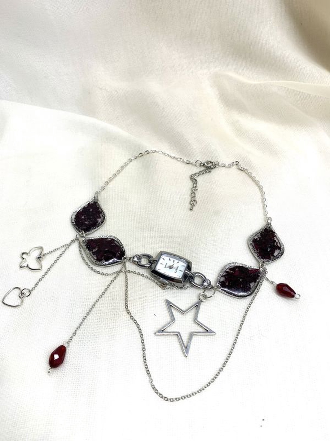 Colier-pandantiv cu petale de Trandafiri si ceas 01204 - bijuterii - coliere - chockere - Artynos.ro