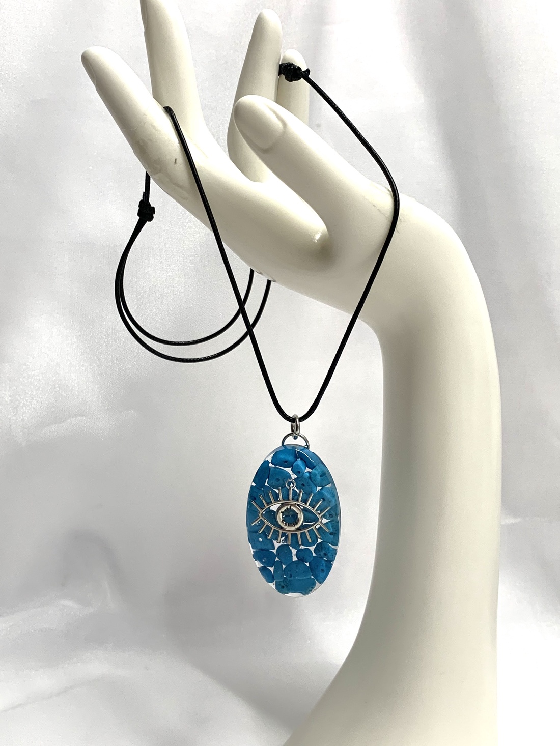 Colier cu pandantiv-talisman si pietre semipretioase 01206 - bijuterii - coliere - coliere din pietre semiprețioase - Artynos.ro