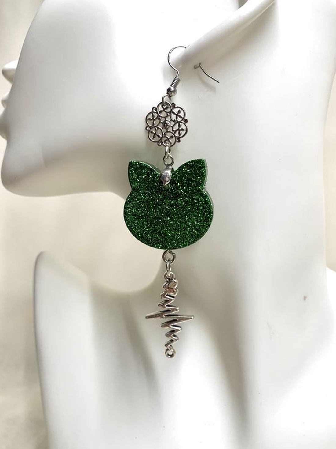 Cercei model pisica 01229 - bijuterii - cercei - cercei din lemn - Artynos.ro