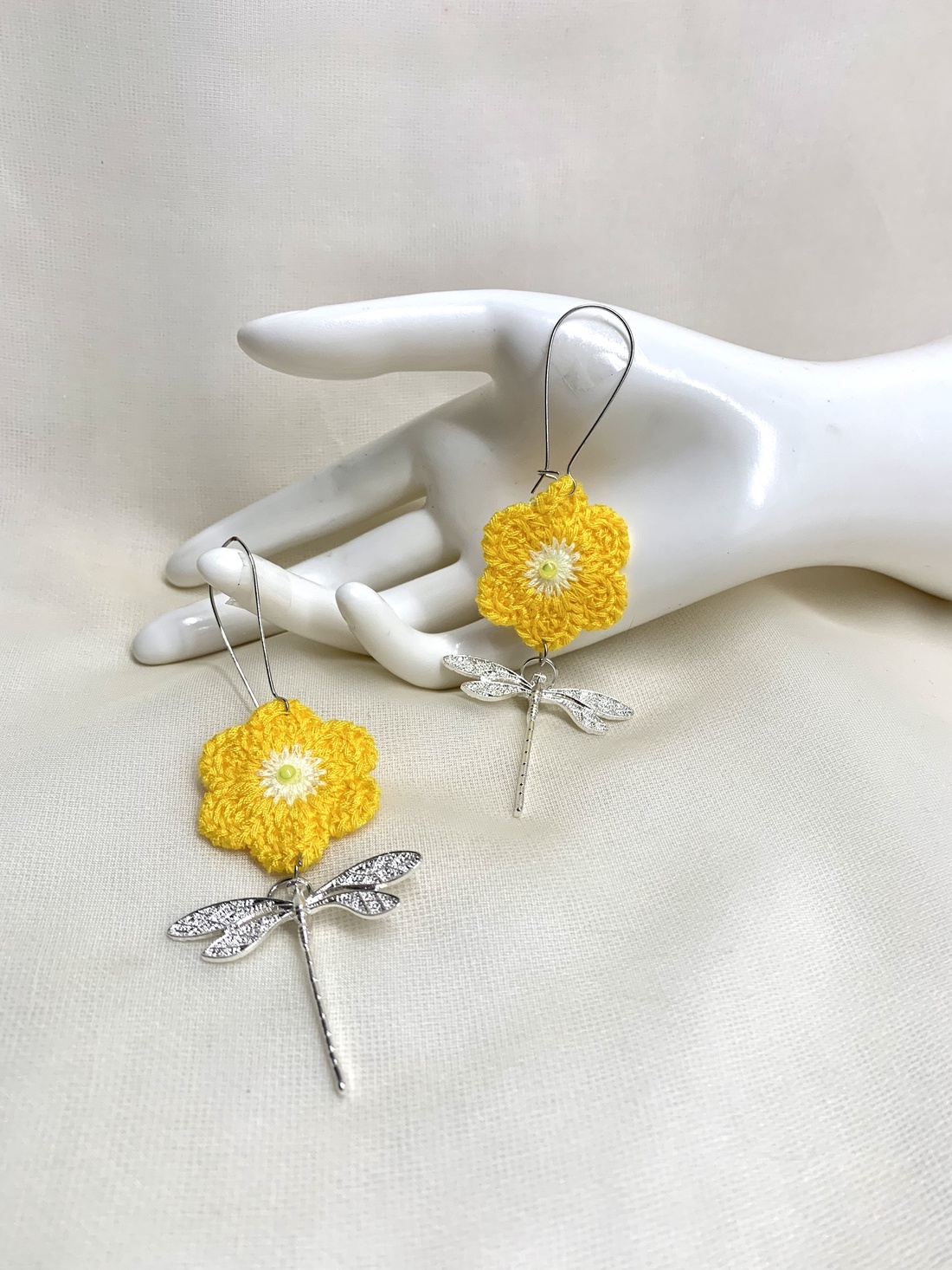 Cercei croșetați 01235 - bijuterii - cercei - cercei croșetați - Artynos.ro