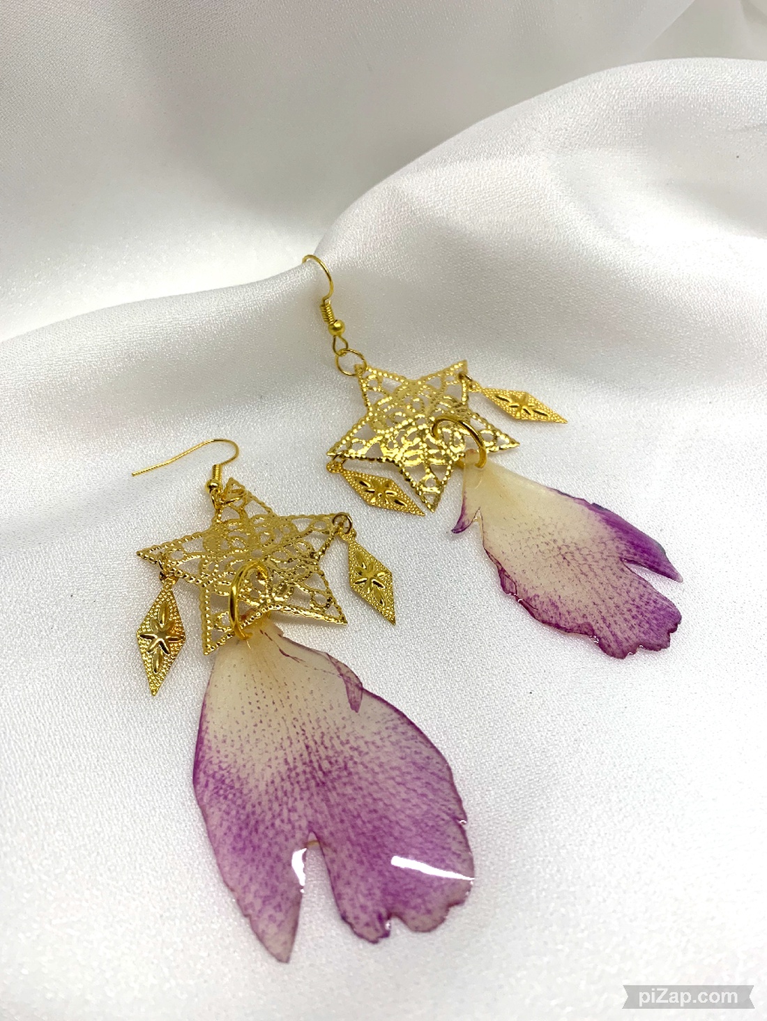 cercei cu Bujori 01288 - bijuterii - cercei - cercei din rășină - Artynos.ro