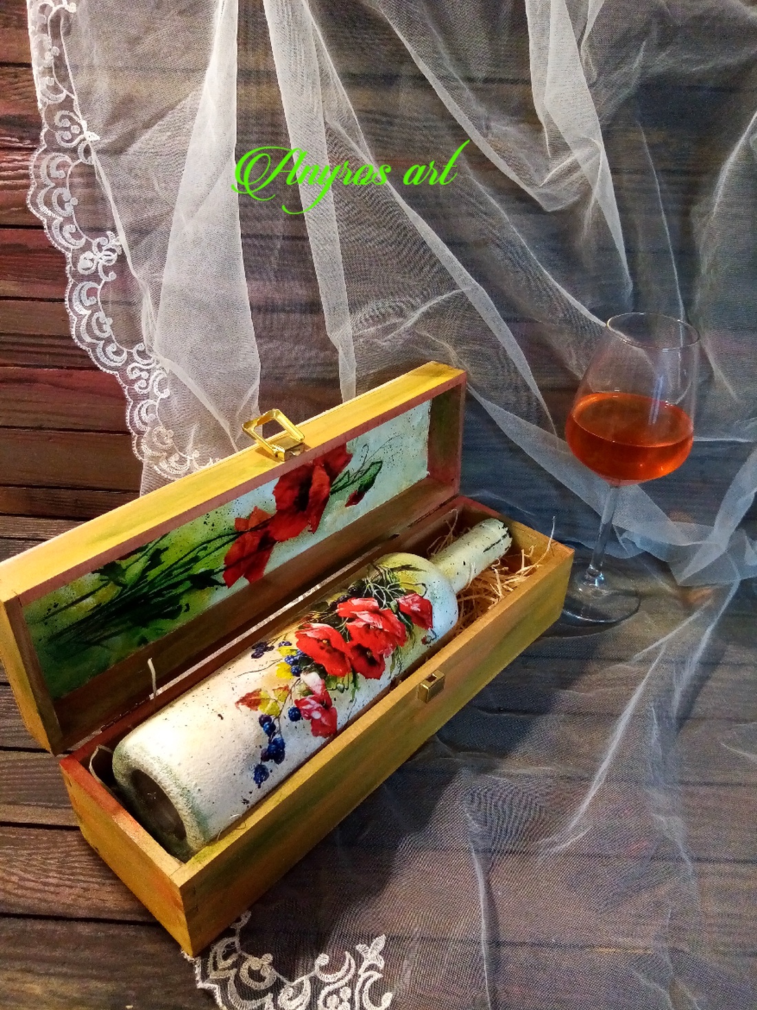 Cutie+sticla de vin-cadou pentru barbati 01291 - accesorii nuntă - amintiri și cadouri de nuntă - cadou nuntă - pahar de nuntă, set de sticlă - Artynos.ro