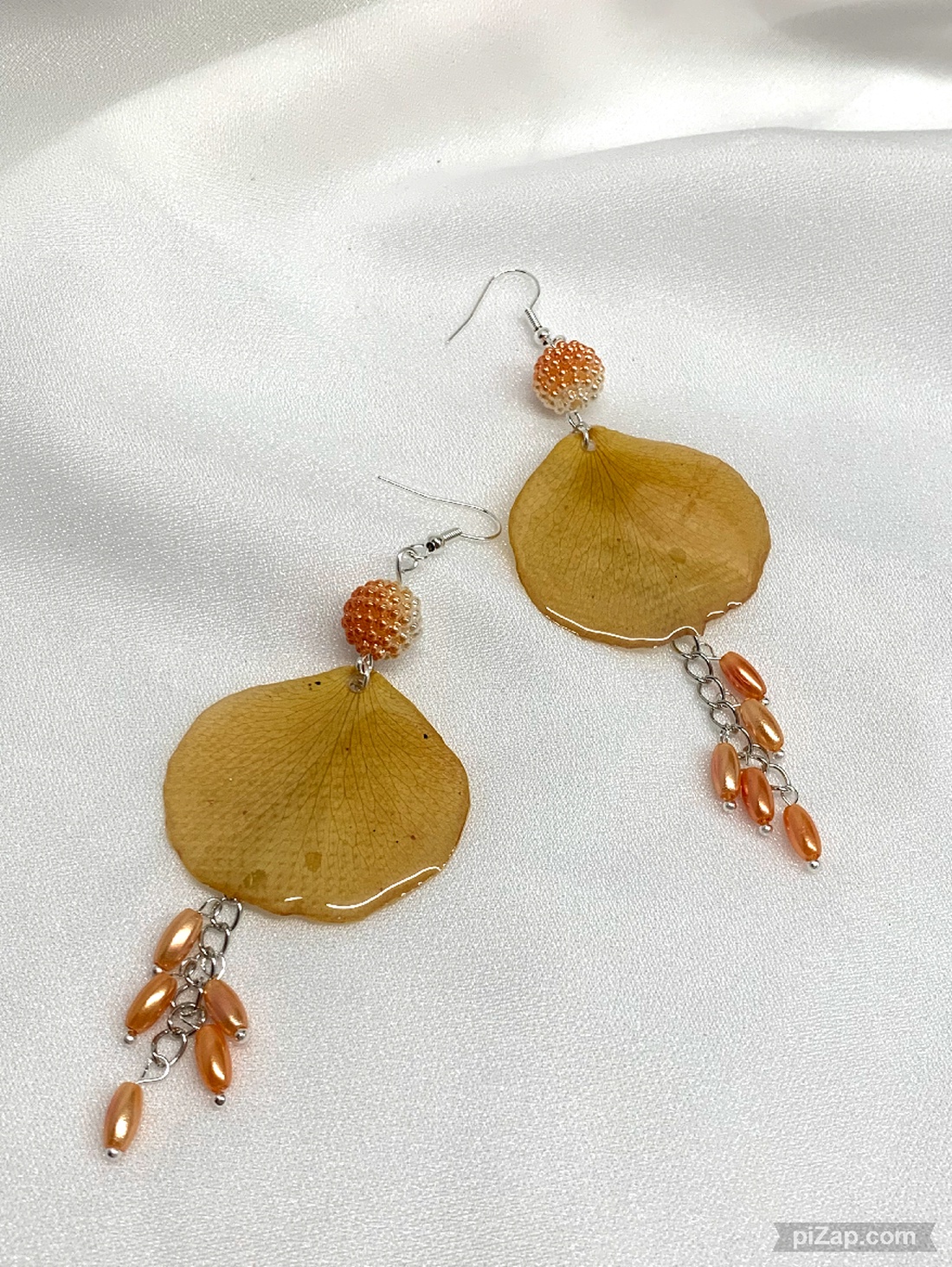 cercei cu Trandafiri 01330 - bijuterii - cercei - cercei din rășină - Artynos.ro