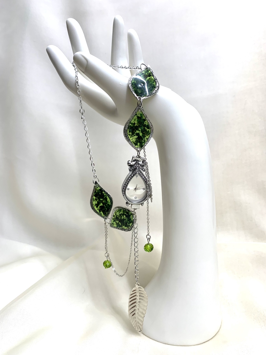 Colier-pandantiv cu Orhidee si ceas 01344 - bijuterii - coliere - coliere cu pandative - Artynos.ro