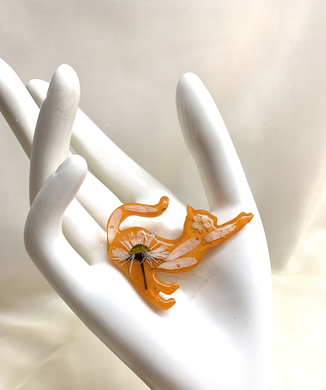 Broșă -pisica 00593 - bijuterii - broșe - Artynos.ro