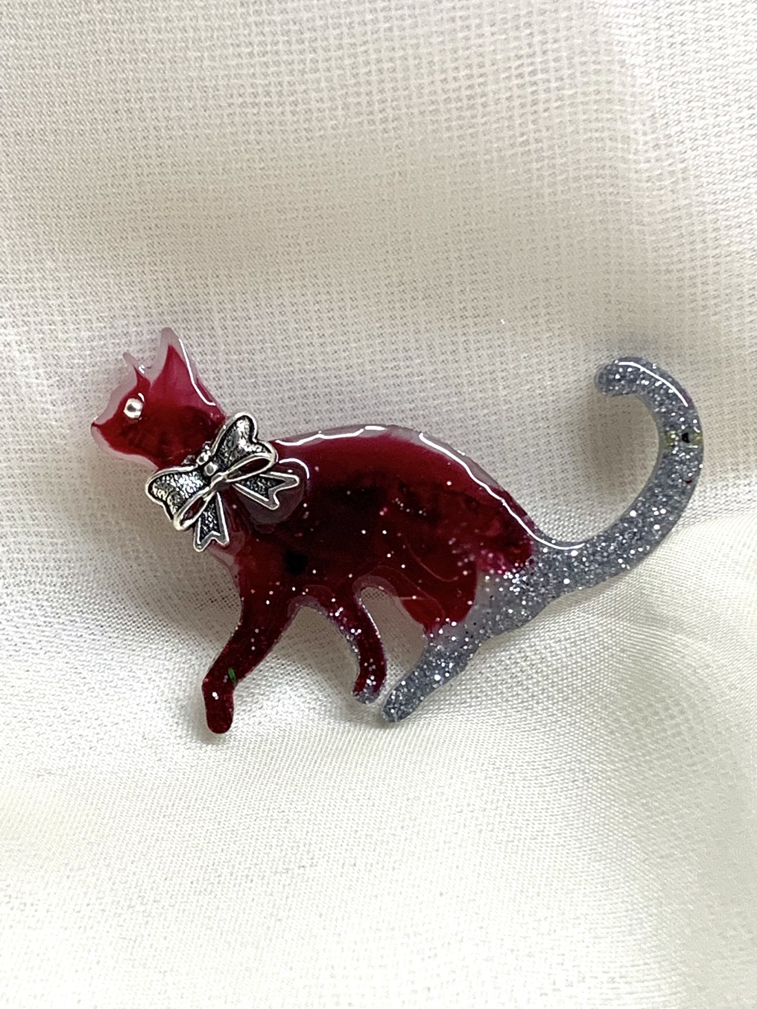 Broșă -pisica 00587 - bijuterii - broșe - Artynos.ro