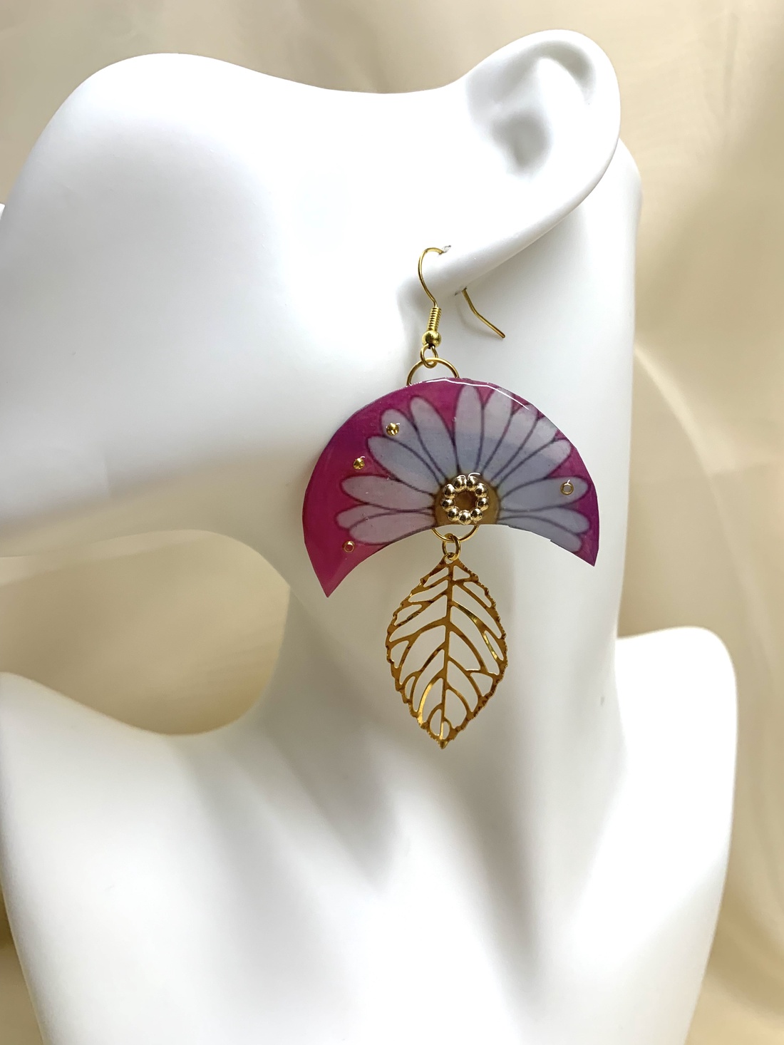   cercei-cadouri pentru femei 01353 - bijuterii - cercei - cercei din rășină - Artynos.ro