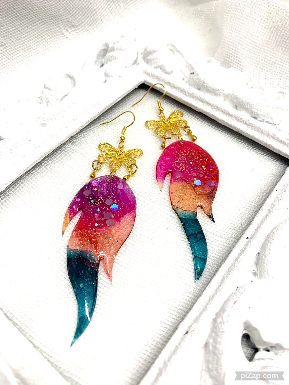 Cercei pictati manual 01355 - bijuterii - cercei - cercei din rășină - Artynos.ro