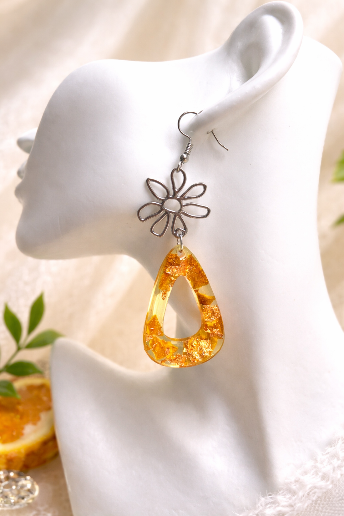 cercei cu portocale 01363 - bijuterii - cercei - cercei din rășină - Artynos.ro