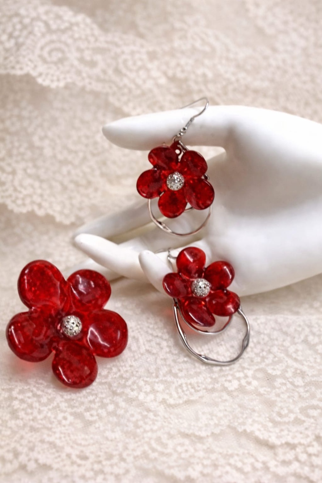 Set bijuterii rasina si Trandafiri 1365 - bijuterii - seturi de bijuterii - Artynos.ro