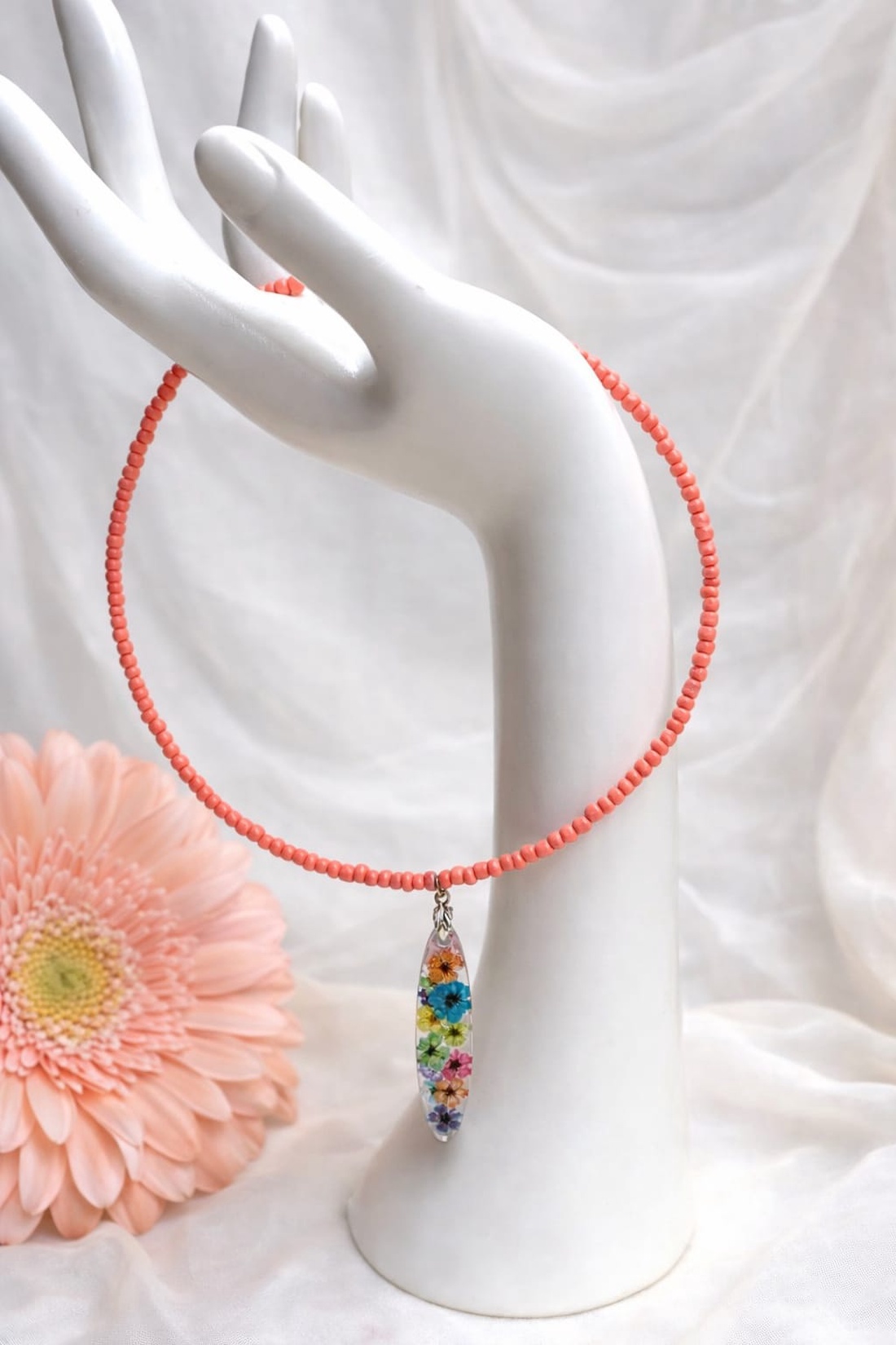 Colier-pandantiv cu flori naturale  01154 - bijuterii - coliere - coliere cu pandative - Artynos.ro