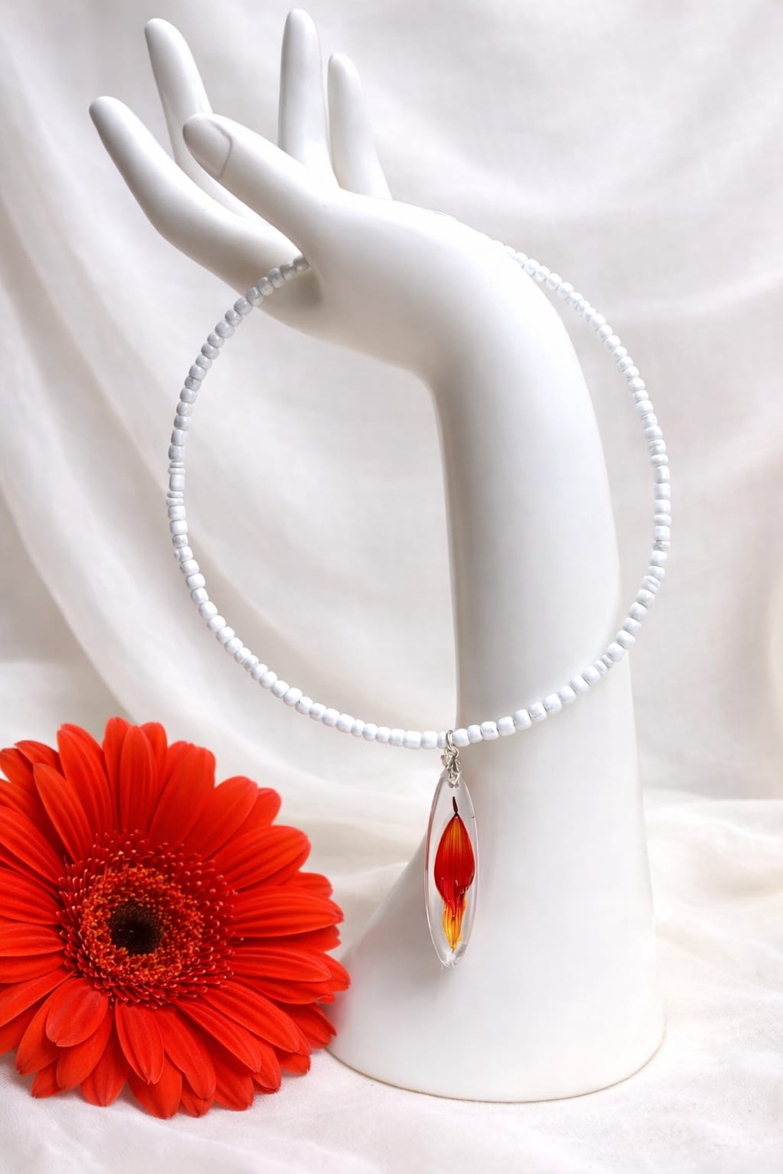 Colier-pandantiv Gerbera 01138 - bijuterii - coliere - coliere cu pandative - Artynos.ro