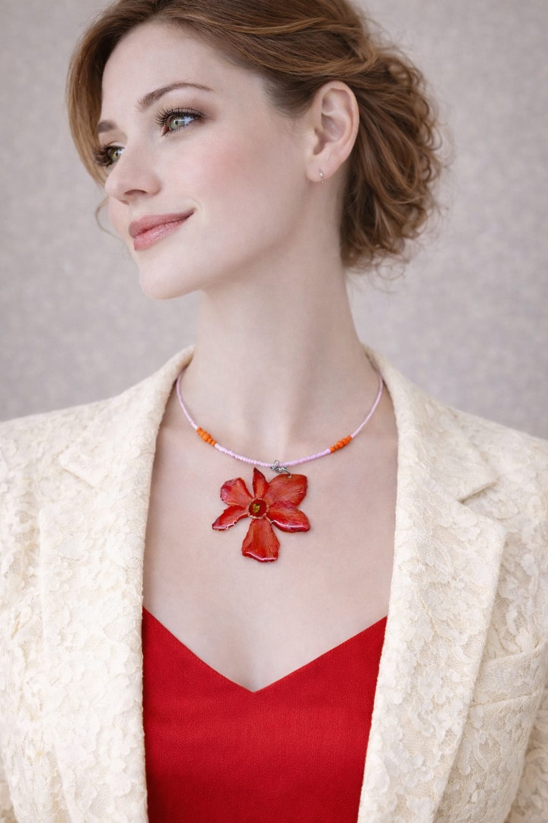 Colier-pandantiv cu Narcisa 01135 - bijuterii - coliere - pandative - Artynos.ro