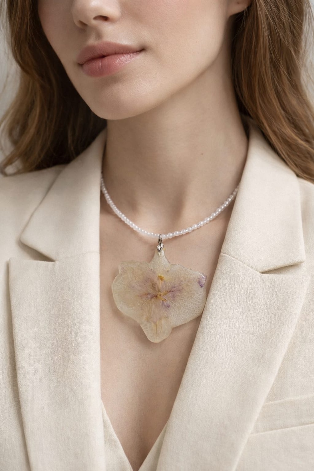 Colier-pandantiv cu Orhidee 01134 - bijuterii - coliere - pandative - Artynos.ro