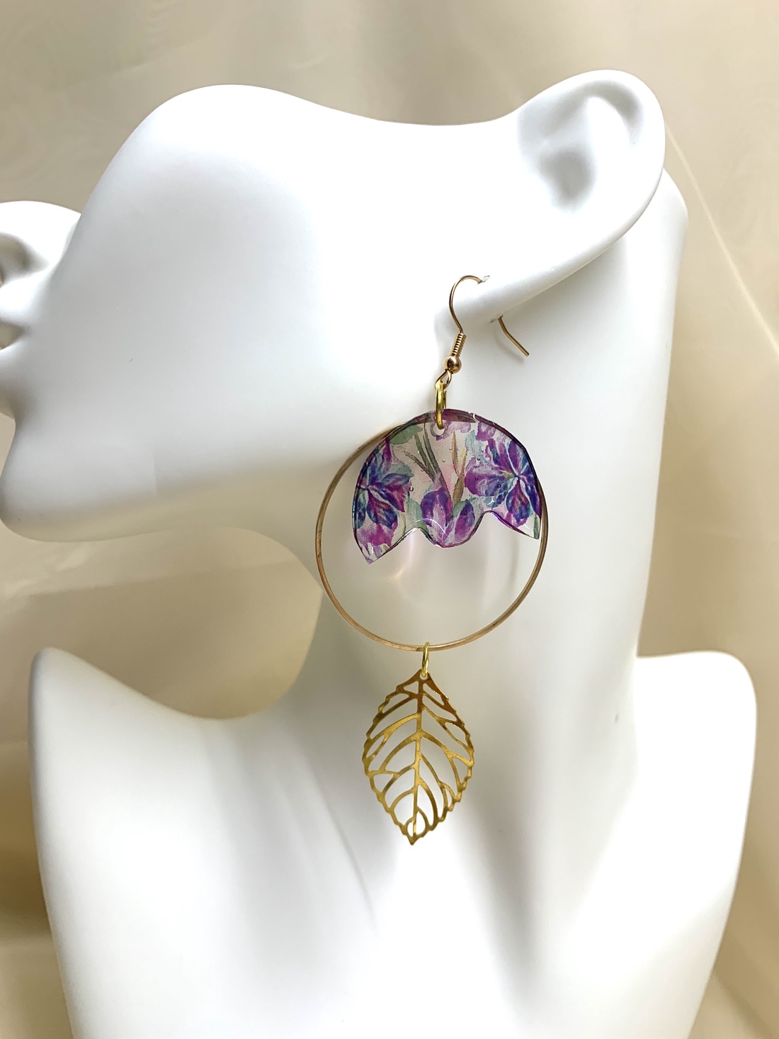  Cercei pictati manual 01840 - bijuterii - cercei - cercei din rășină - Artynos.ro