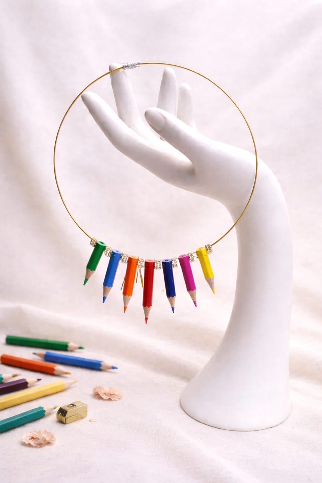 Colier creioane colorate 00525 - bijuterii - coliere - chockere - Artynos.ro