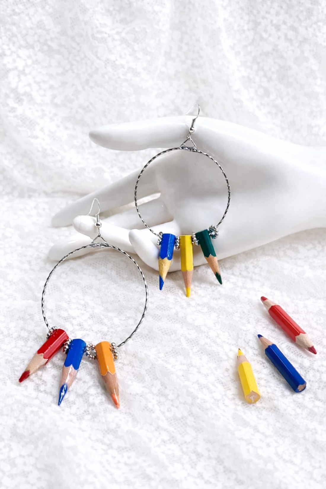 set bijuterii creioane colorate 01844 - bijuterii - seturi de bijuterii - Artynos.ro